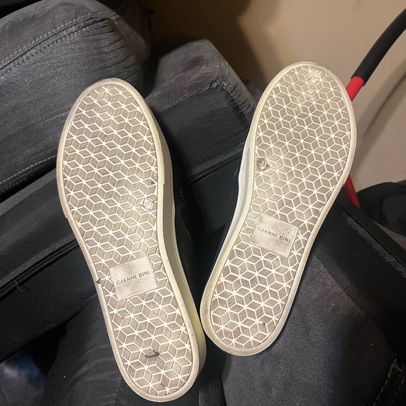 Gianni Bini Slip on Sneakers - Picture 3 of 4